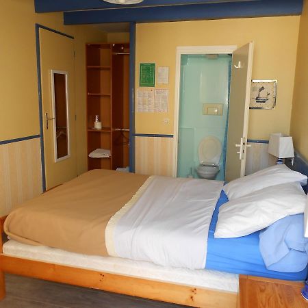Hotel Le Cargo Рошфор Экстерьер фото